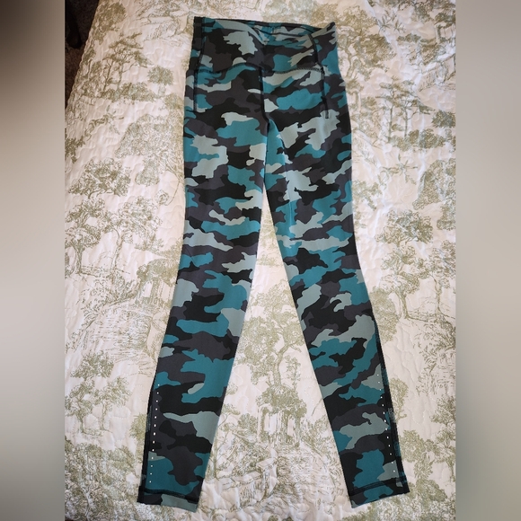 Private Bundle - Picture 4 of 4